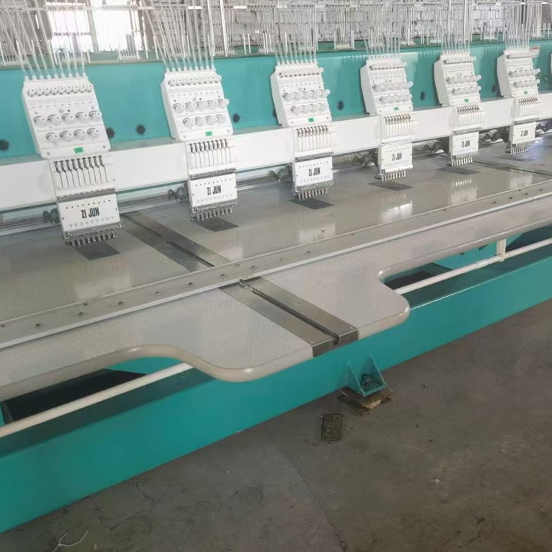9 neula 22 pää 400 Pään etäisyys nopea Y750 käytetty emboridery kone